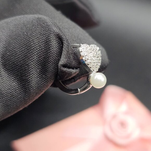 Sterling Silver 925 Rhodium Plated Heart Clear CZ Synthetic Pearl Hoop Earrings - Picture 5 of 12